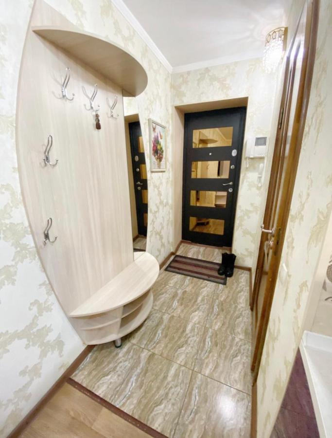 Apartments Ahmetova 4 21 Almaty Bagian luar foto
