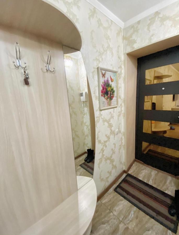 Apartments Ahmetova 4 21 Almaty Bagian luar foto